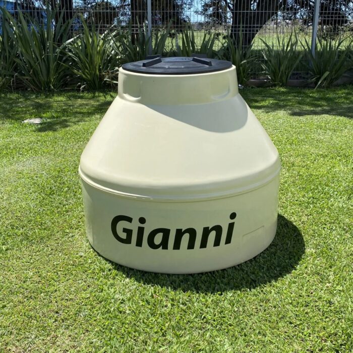 Tanque Tricapa Antibacteriano Gianni Completo de 500 Litros - Imagen 2